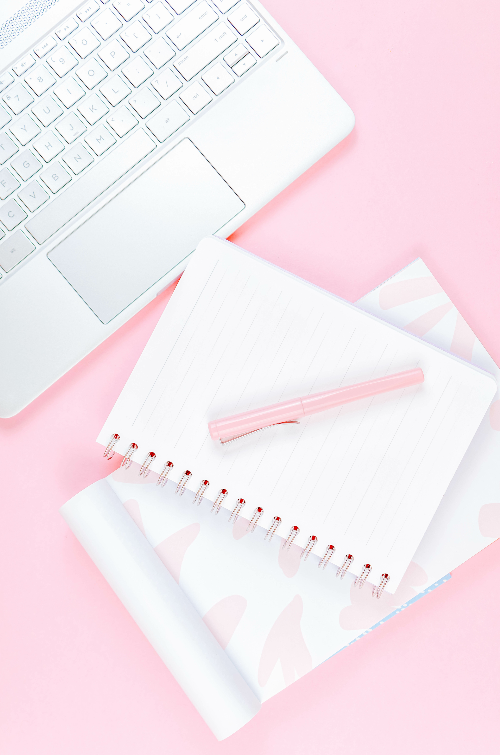 How to Use Free Online Services to Save Money