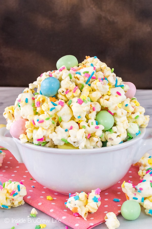 Your kids are going to love this colorful popcorn full of sweet treats!