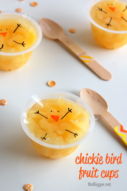 chickie-bird-fruit-cups-for-an-Easter-Party-NoBiggie.net_