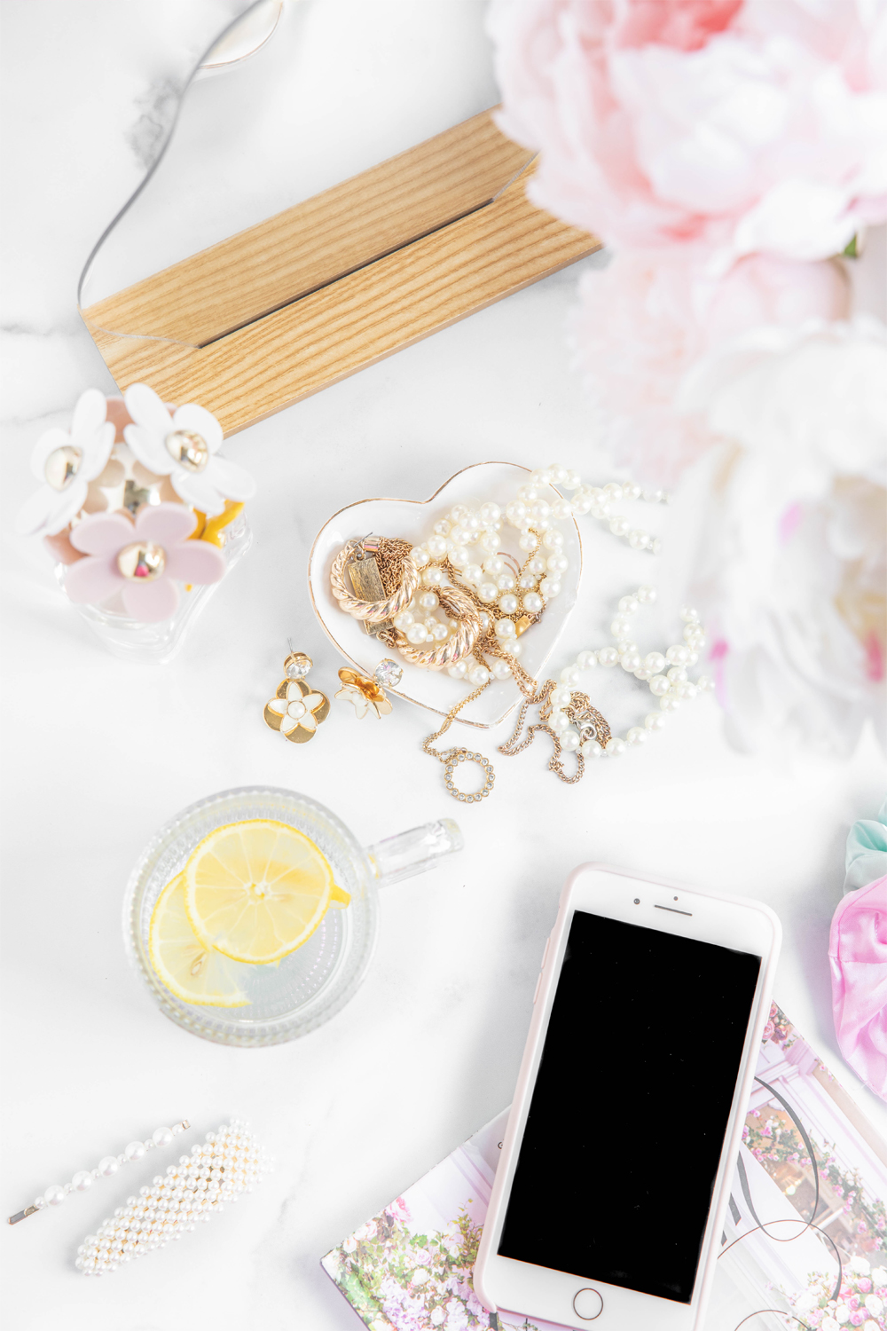 15 Fun Mother's Day Gifts She'll Want to Receive