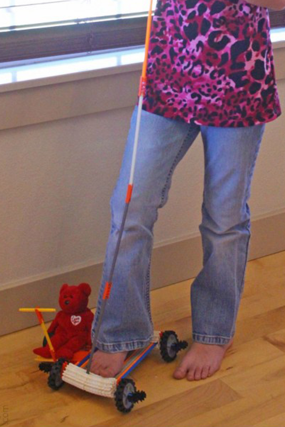 How to Make a Knex Scooter