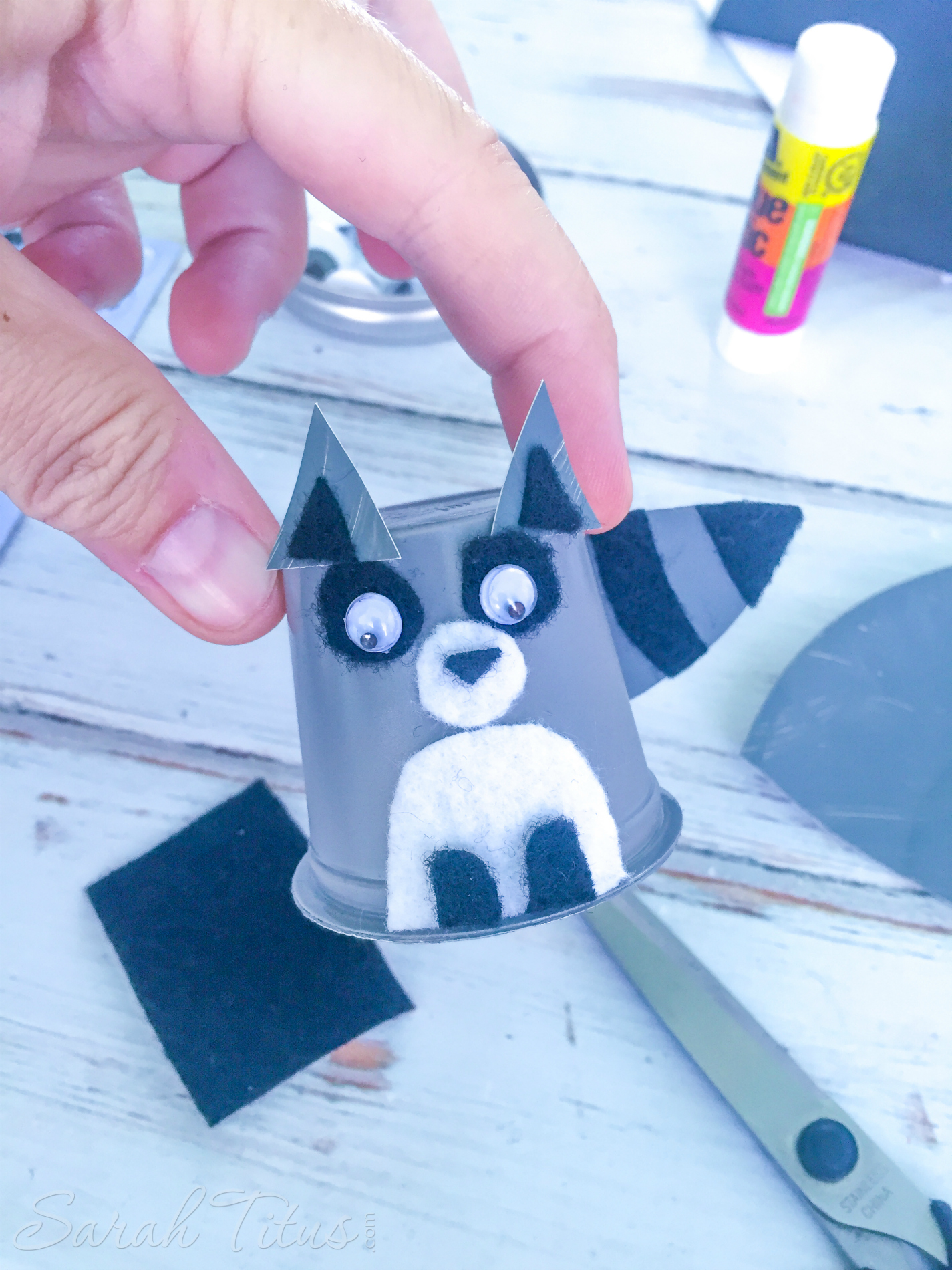 Finished adorable raccoon k-cup card holder craft 