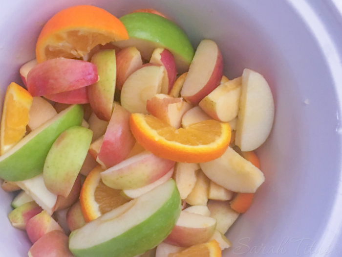 This crockpot apple cider recipe is so delicious and super easy to make. Just throw everything in your crockpot and let it do the work FOR YOU!