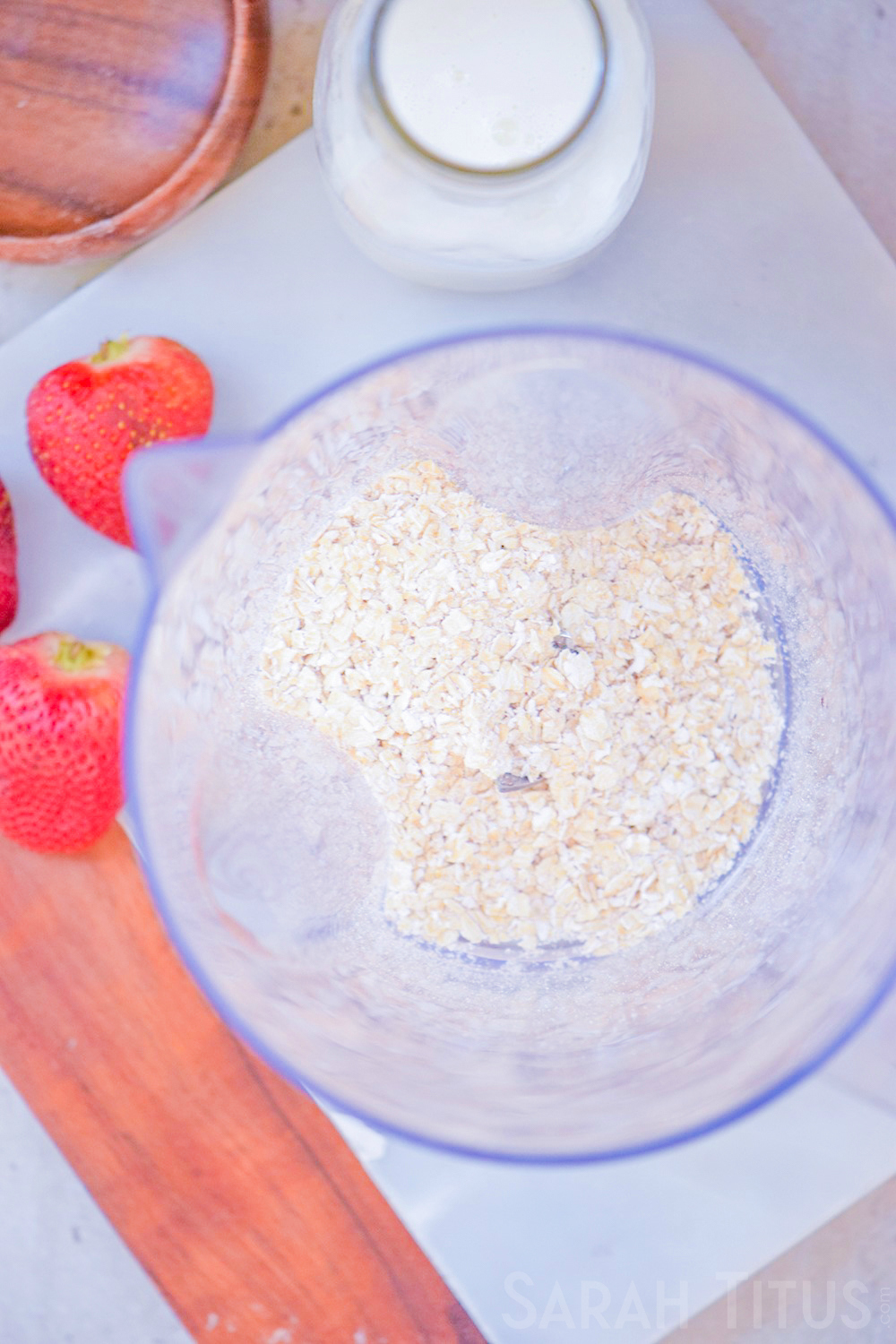 What to do with those flavorless oatmeal packets no one will eat- make this delicious Strawberry Breakfast Milkshake!