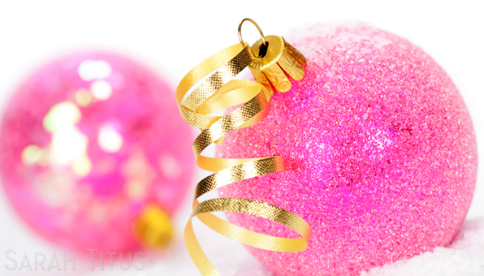 Pink and gold Christmas tree balls