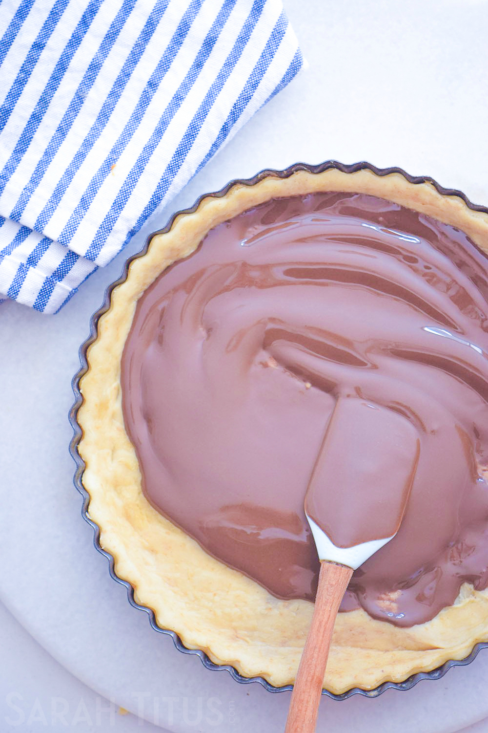 Everyone loves chocolate, am I right? This Chocolate Berry Pie is a non-traditional spin on chocolate pie paired with 3 types of berries. You'll adore it!