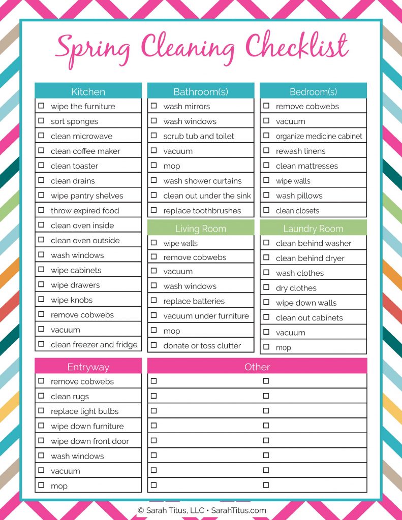 If you're an organization freak like me who just loves having everything all tidy, this Cleaning Binder: Spring Cleaning Checklist will be perfect!