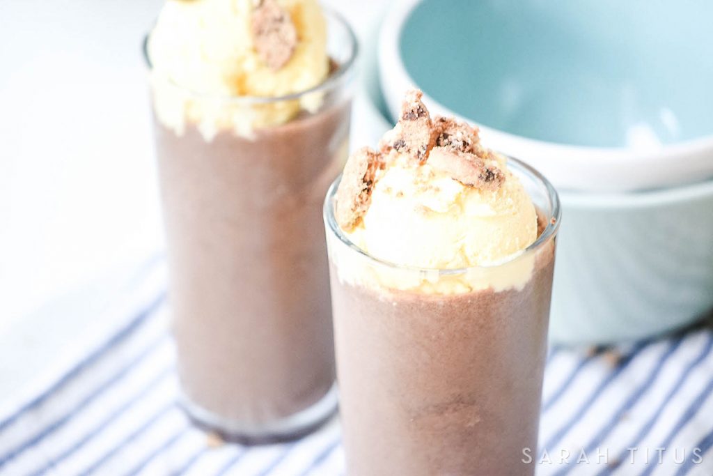 There is nothing quite as delicious as a chocolate milkshake. Instead of spending money at the ice cream parlor, you can make your own Chocolate Milkshake with Ice Cream to sip at home.