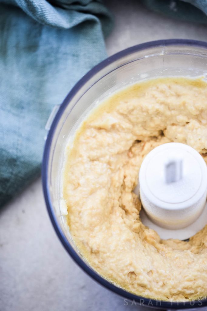 Do you want a healthy, yummy and fast snack? This is the most delicious and Easiest 5 Minute Hummus you will ever find; eat it with carrots, cucumbers, or crackers! It will simply taste amazing on anything.