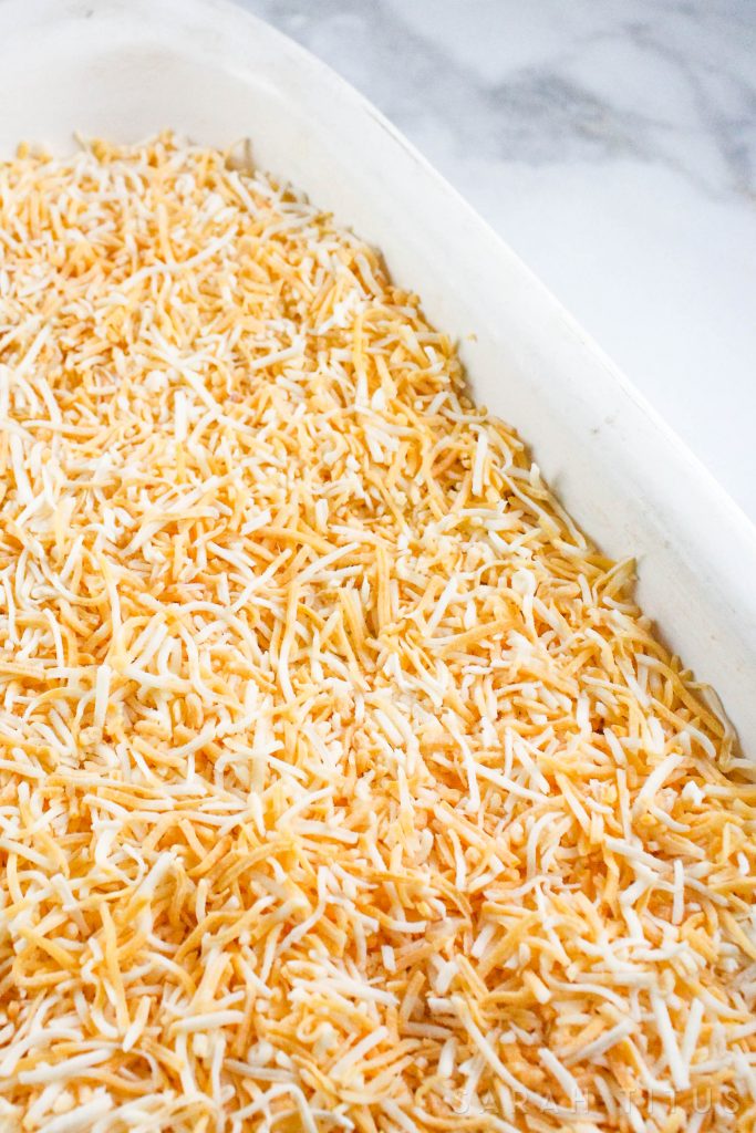 If you are like me, and love Italian cuisine, this Ground Beef and Italian Sausage Lasagna is for you. This simple, but yet delicious recipe will have your family coming back for seconds! 