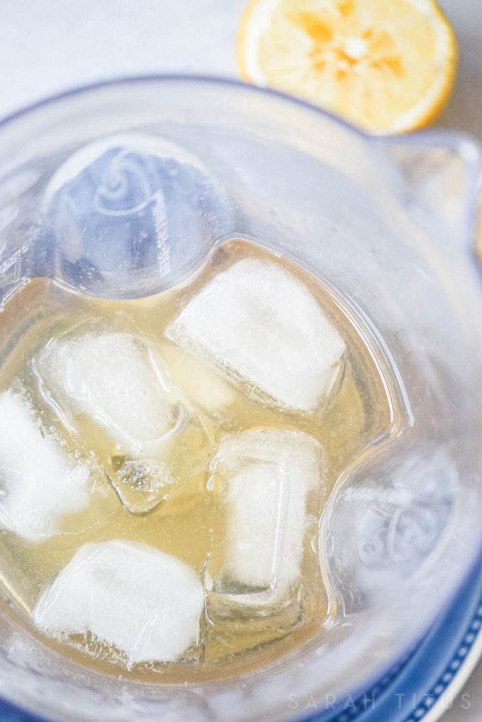 Even when it is winter time and freezing cold out you can still find me drinking iced tea! And one of the best recipes I have found is this Lemon Iced Green Tea. It's perfect for a hot day or a cold one!