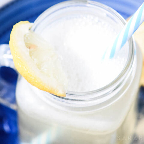 Even when it is winter time and freezing cold out you can still find me drinking iced tea! And one of the best recipes I have found is this Lemon Iced Green Tea. It's perfect for a hot day or a cold one!