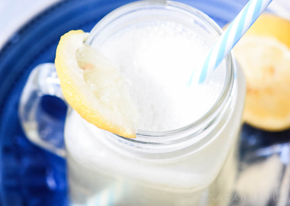 Even when it is winter time and freezing cold out you can still find me drinking iced tea! And one of the best recipes I have found is this Lemon Iced Green Tea. It's perfect for a hot day or a cold one!