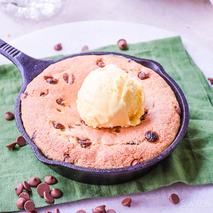 When you think of cooking in a skillet, cookies probably are not the first thing that come to mind. But, this Skillet Cookie will change that! This is a great alternative to a traditional birthday cake for your next party. Yum!