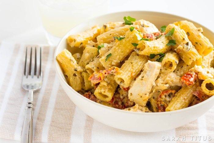Chicken dishes are a staple for dinner. When you add pesto and pasta to the equation, you have a celebration for dinner! You have to try this scrumptious Creamy Pesto Chicken Pasta! #Chicken #ChickenAndPasta #Pasta #Pesto #DinnerIdeas