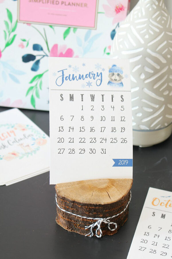 Here's a watercolor calendar that will pretty up your office or desk and also makes an excellent, inexpensive gift idea.