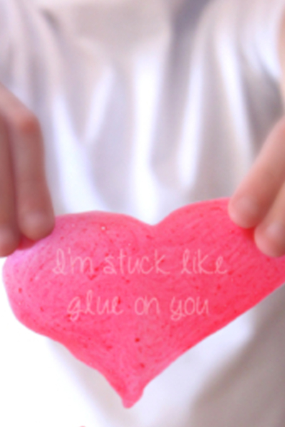 DIY: Glue Valentine Cards